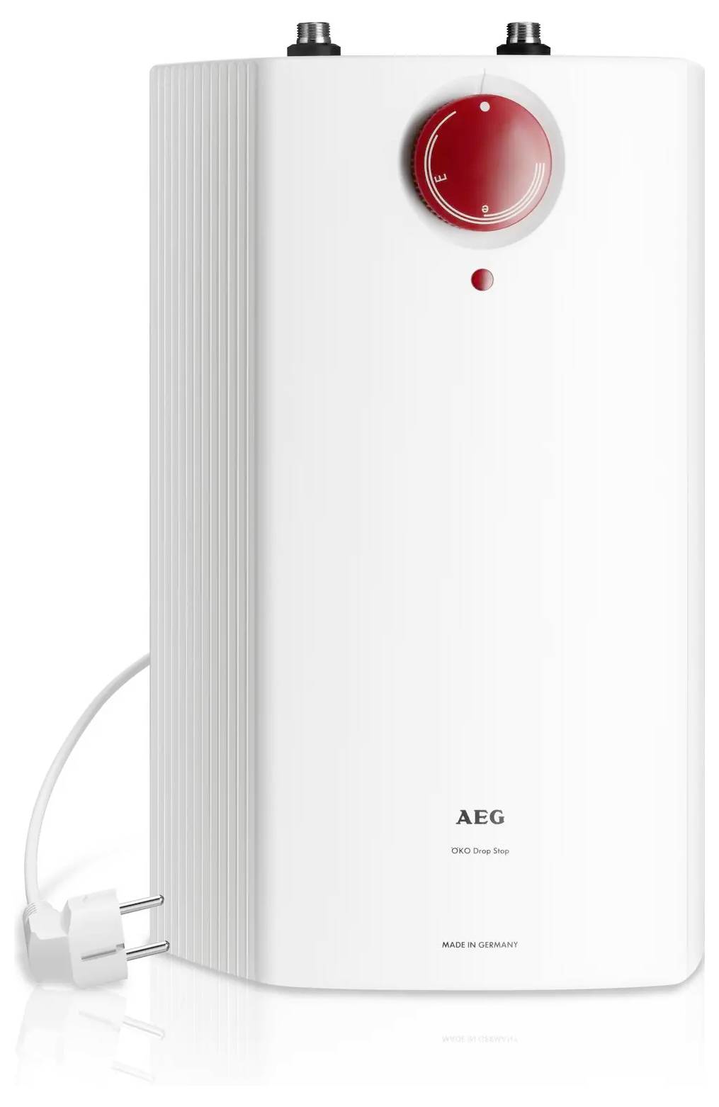 Ein elektrischer Warmwasserspeicher mit einem roten Temperaturreglerdrehknopf, zwei Einlassanschlüssen oben und einem Stromkabel mit einem europäischen Stecker.