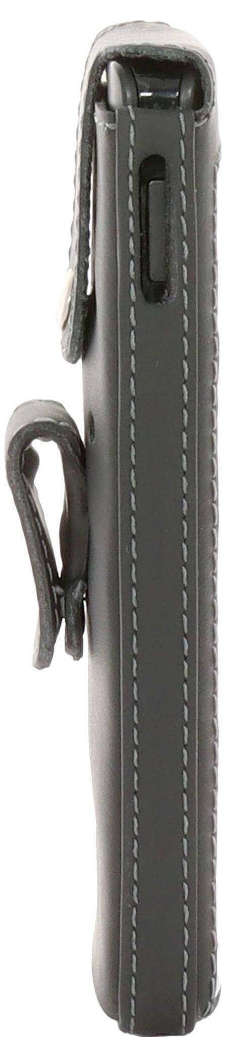 Eine schwarze Lederhandytasche mit seitlicher Öffnung und Gürtelclip-Befestigung.