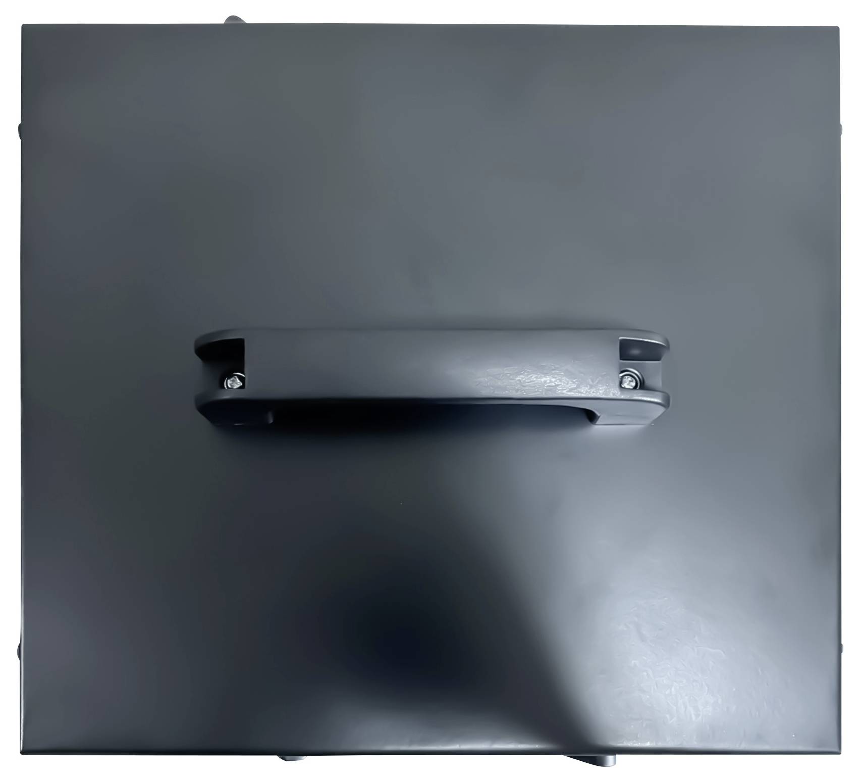 Geschlossenes graues Metallgehäuse von oben betrachtet, mit zentriert angebrachtem horizontalem Griff und sichtbaren Eckbefestigungen.