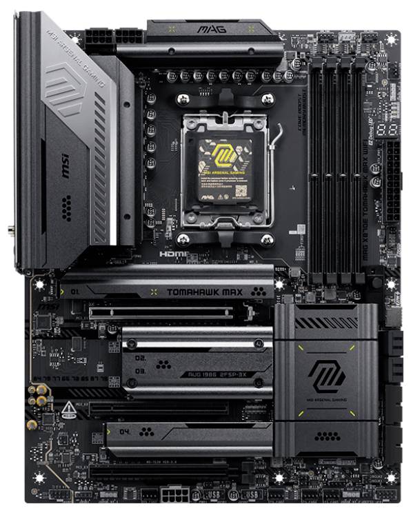 Ein schwarzes MSI-Motherboard mit der Bezeichnung "MAG Tomahawk". Es verfügt über mehrere RAM-Steckplätze, PCIe-Steckplätze, Kühlkomponenten und einen CPU-Sockel.