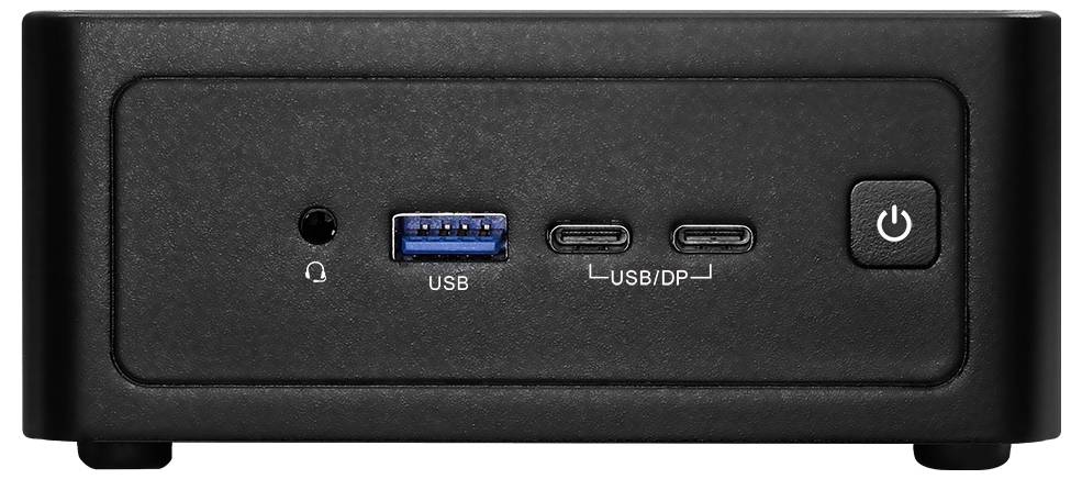 Vorderansicht eines schwarzen Mini-PCs mit einer Kopfhörerbuchse, einem blauen USB-Anschluss, zwei USB-/DisplayPort-Anschlüssen und einem Stromschalter.