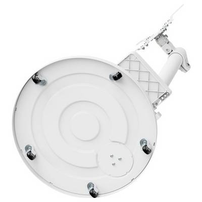 Eine weiße kreisförmige Satellitenschüssel von unten betrachtet, die Montagehardware und eine an dem Arm der Schüssel befestigte Halterung zeigt und die Installationseinrichtung angibt.