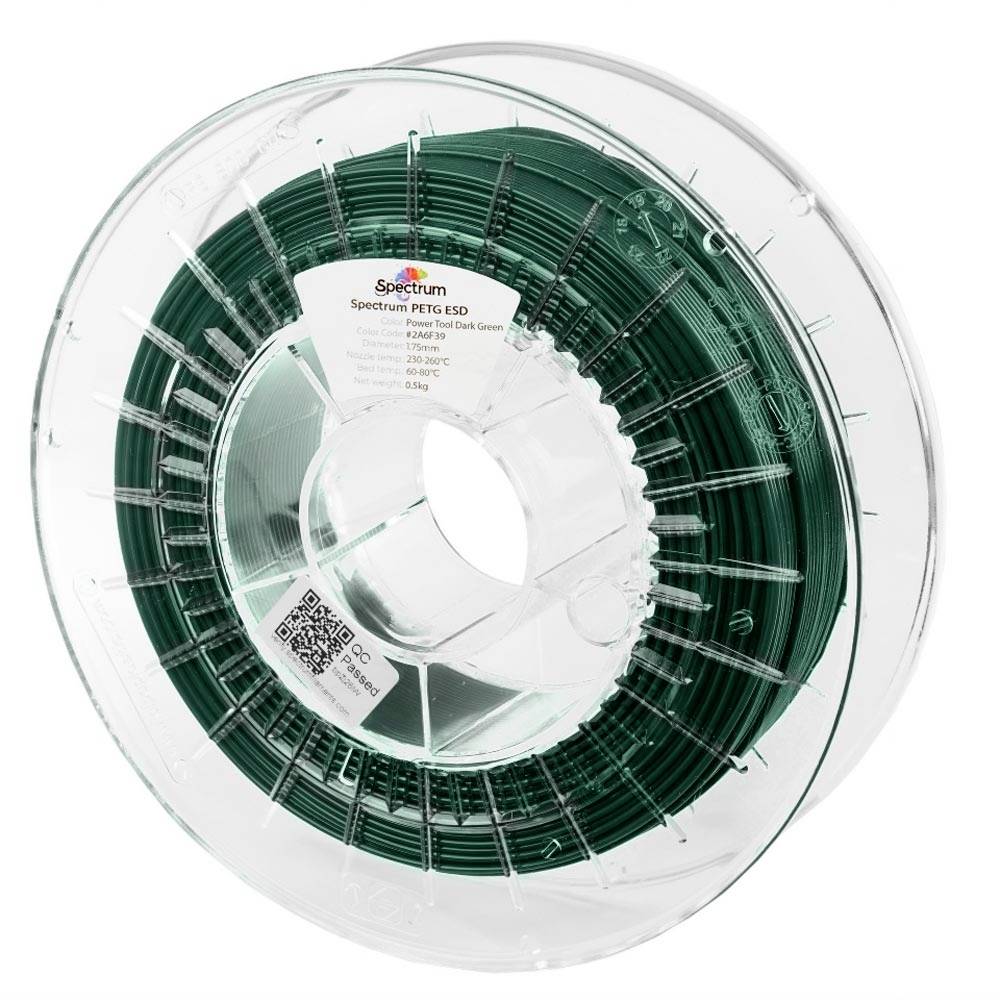 Spule mit dunkelgrünem 3D-Druckfilament auf einer transparenten Spule, beschriftet mit "Spectrum PETG FS", auf weißem Hintergrund gezeigt.
