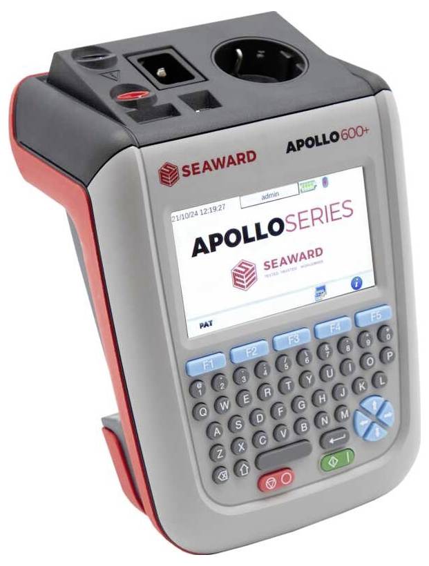 Ein tragbares elektrisches Prüfgerät namens "APOLLO 600+" mit Bildschirm und Tastatur, das zur Überprüfung der Gerätesicherheit und Konformität verwendet wird.