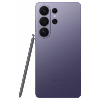 Ein Smartphone mit drei großen Kameraobjektiven auf der Rückseite, einem zusätzlichen kleineren Objektiv und einem Stylus, der gegen das Gerät lehnt.