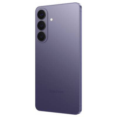 Ein lila Smartphone mit drei rückseitigen Kameras und einem einzelnen Blitz, das ein elegantes Design und minimales Branding zeigt.