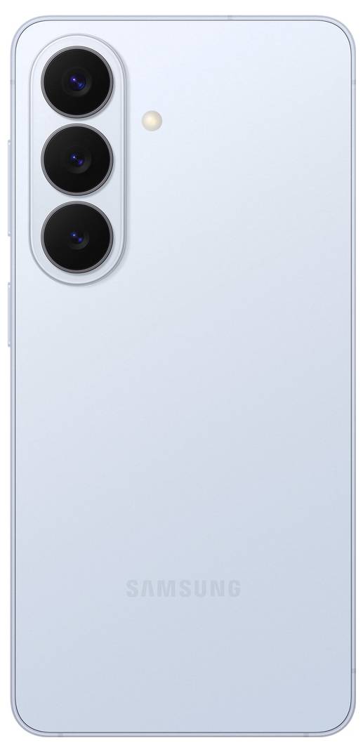 Ein hellblaues Smartphone mit drei vertikal auf der linken Seite angeordneten rückwärtigen Kameras. Der Markenname „Samsung" ist darunter schwach sichtbar.