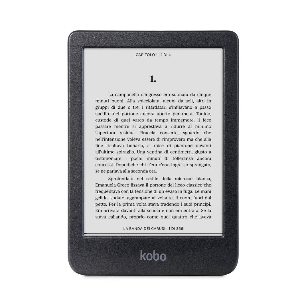Ein E-Reader zeigt den Text eines Buches auf Italienisch an und ist bei Kapitel 1 aufgeschlagen. Die Marke "Kobo" ist auf der unteren Blende sichtbar.