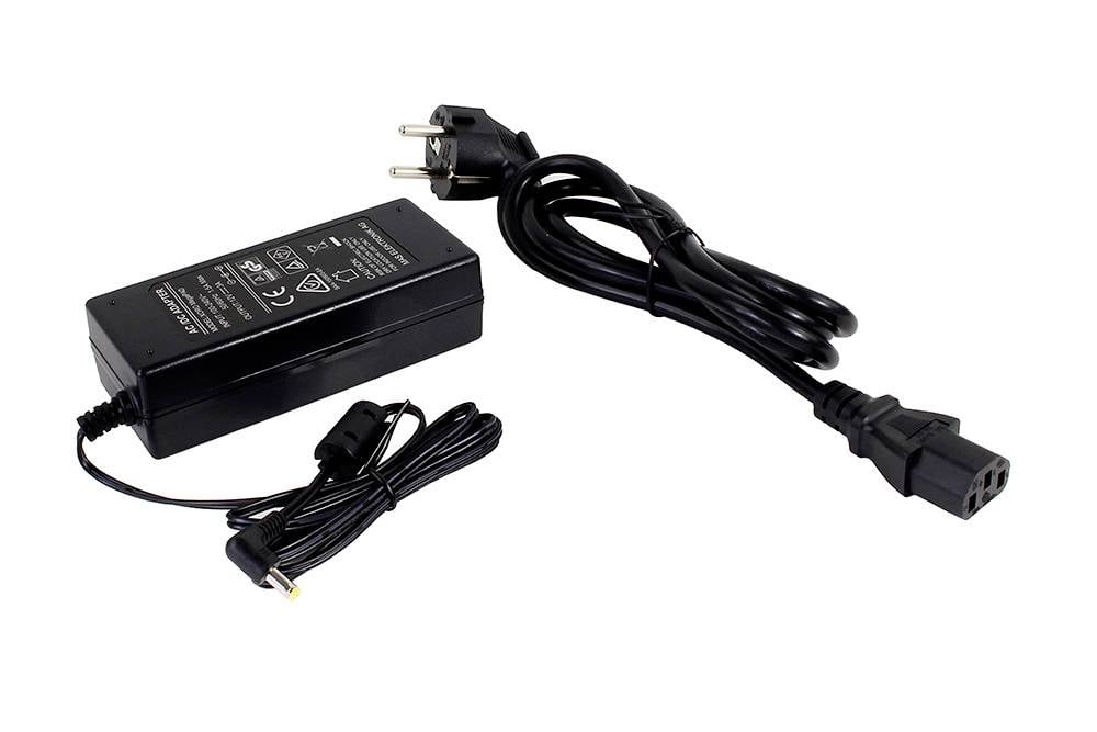 Ein schwarzer AC-Stromadapter mit angebrachten Kabeln und einem europäischen Stecker, entwickelt für elektronische Geräte.