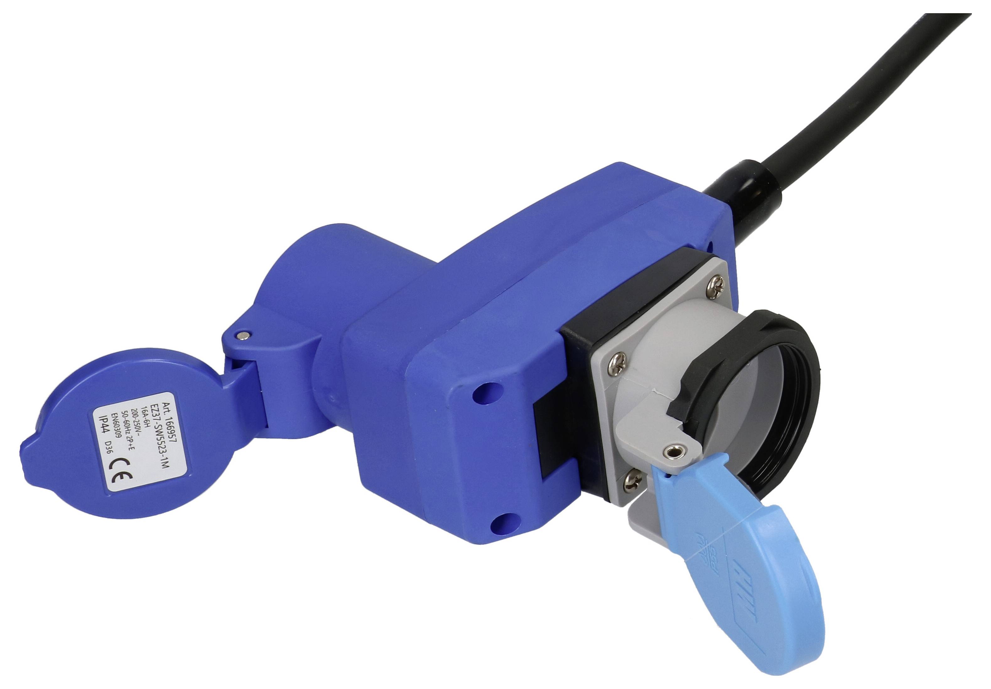 Ein blauer Industrie-Stromstecker mit einer offenen und einer geschlossenen Abdeckung, angebracht an einem schwarzen Kabel, bestimmt für robuste Elektroverbindungen im Industriebereich.