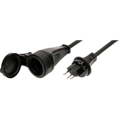Ein schwarzes Stromverlängerungskabel mit einem europäischen Stecker auf der rechten Seite und einer Steckdose mit Schutzkappe auf der linken Seite.
