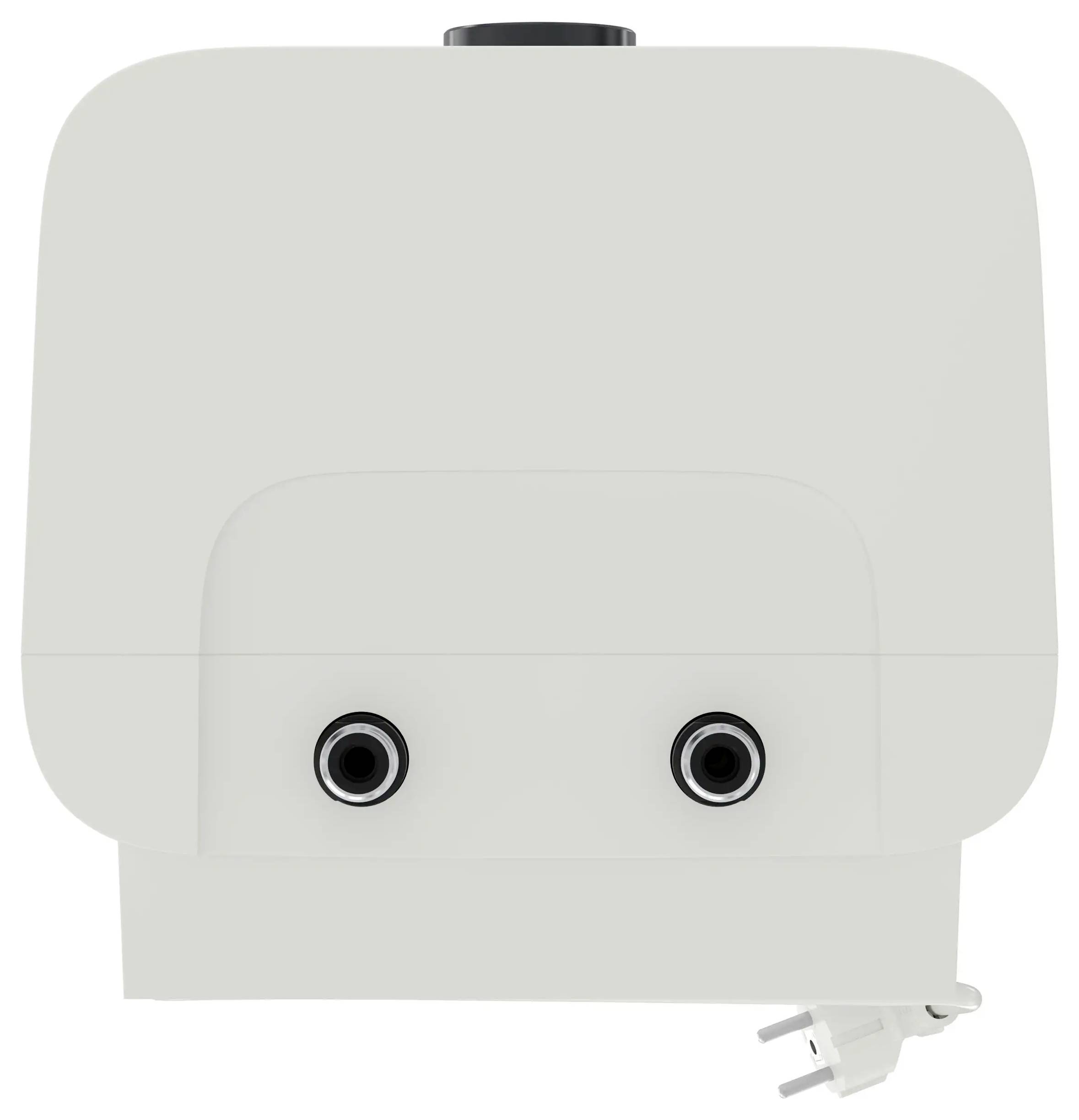 Ein weißes, an der Wand montiertes elektrisches Gerät mit zwei sichtbaren Steckdosen und einem Stromstecker am unteren Ende, wahrscheinlich ein Durchlauferhitzer.