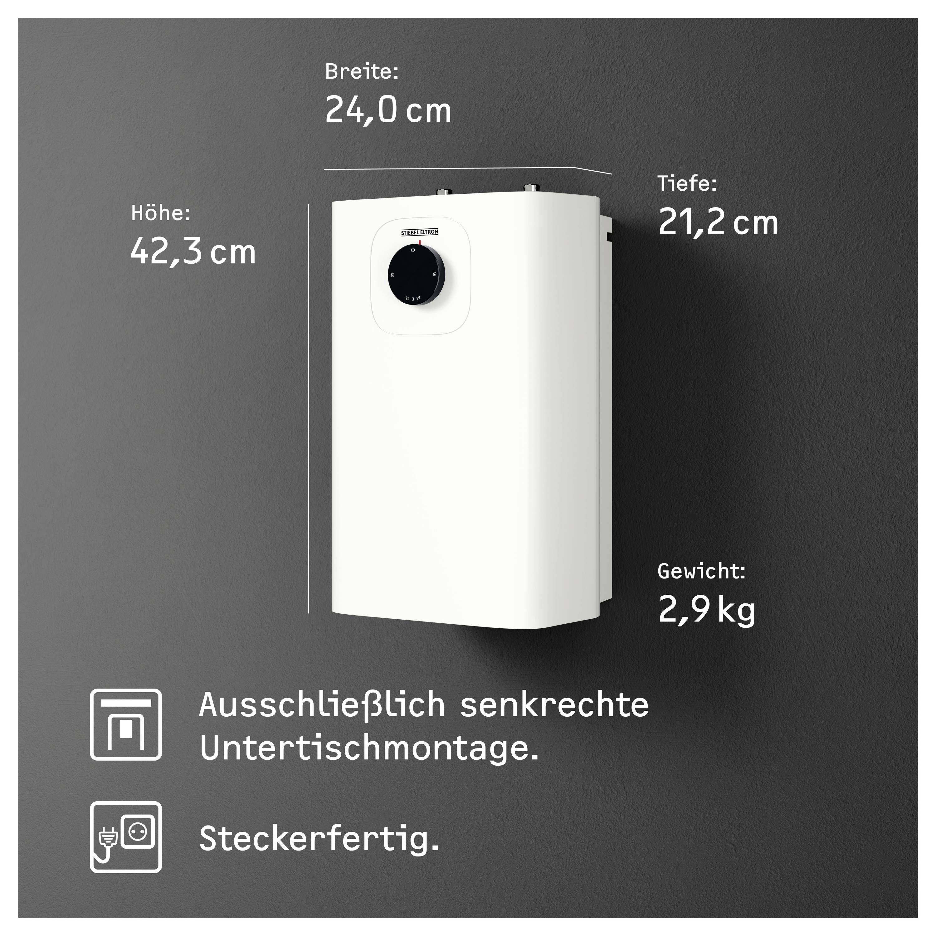 Weiße, wandmontierte Heiz-/Warmwasser-Einheit mit Maßen 24,0 × 42,3 × 21,2 cm und 2,9 kg; nur senkrechte Untertischmontage, steckerfertig.