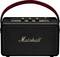 Ein tragbarer schwarzer Lautsprecher mit rotem Riemen, mit dem in Gold auf der Vorderseite angebrachten "Marshall"-Logo und mehreren Drehreglern auf der Oberseite.