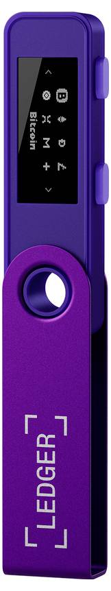 Eine violette Kryptowährungs-Hardware-Brieftasche von Ledger mit einem kleinen Bildschirm, der Symbole für Einstellungen und Navigation anzeigt, verwendet für sichere Transaktionen.