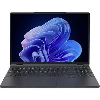 Ein elegantes schwarzes Laptop mit einem wirbelnden blauen abstrakten Design auf seinem Bildschirm, vor einem dunklen Hintergrund.