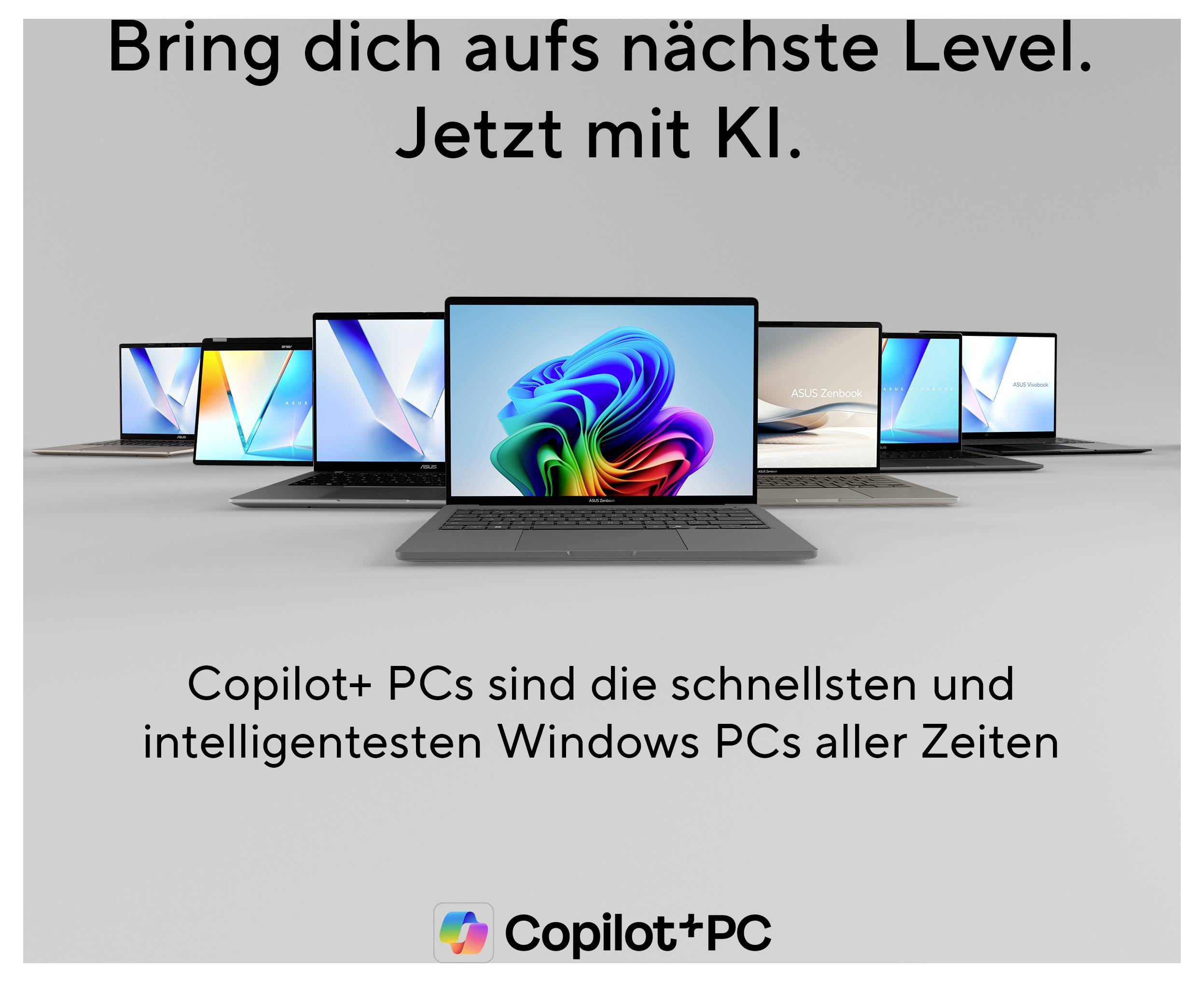 Mehrere Laptops mit offenen Bildschirmen bilden einen Halbkreis. Der Text lautet „Bringen Sie sich auf die nächste Stufe. Jetzt mit KI." und „Copilot+ PCs sind die schnellsten und intelligentesten Windows PCs aller Zeiten".