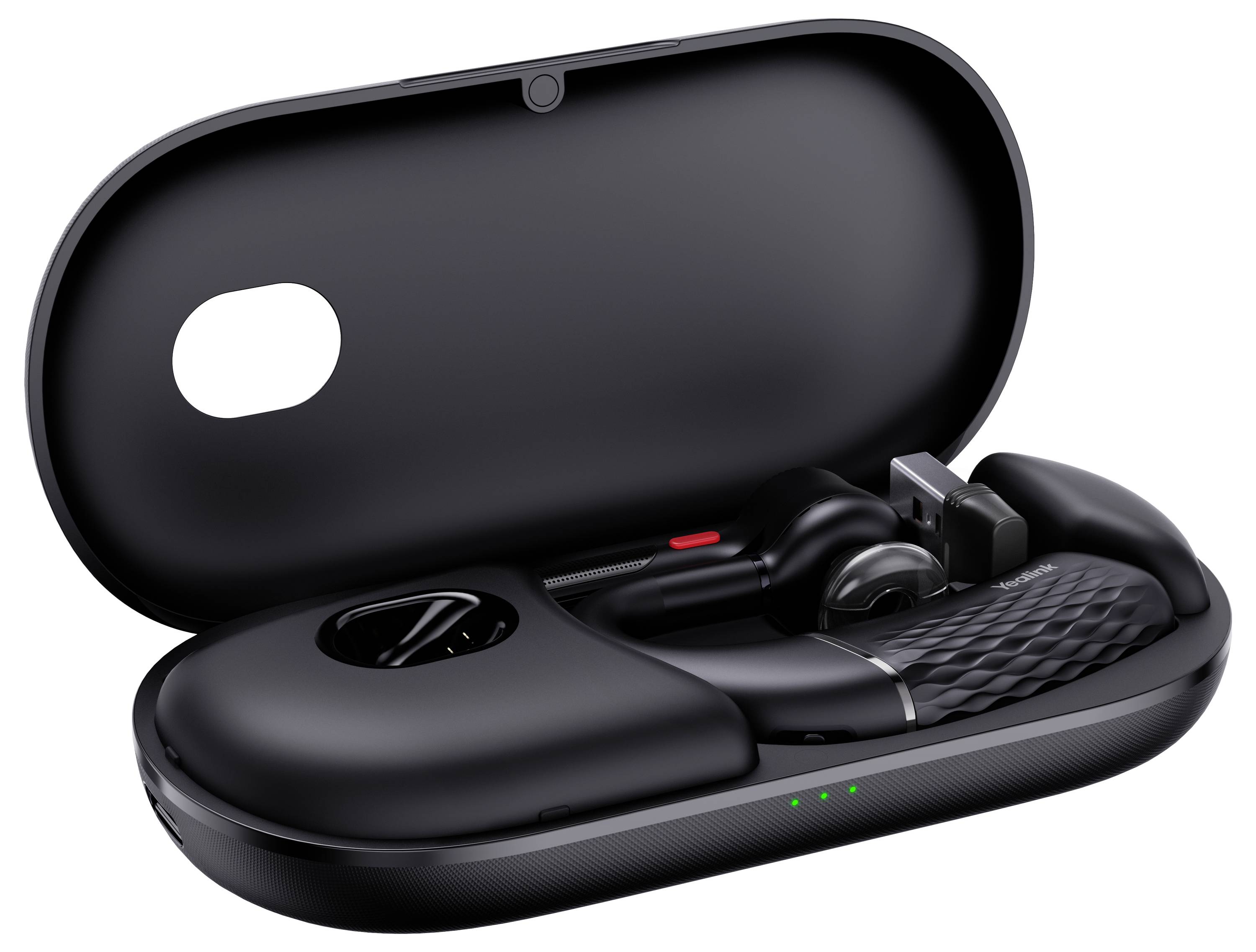 Ein schwarzer elektrischer Rasierer mit strukturiertem Griff und rotem Knopf befindet sich in einem eleganten, offenen Ladeetui. Drei grüne Lichter zeigen die Batteriespannung an.