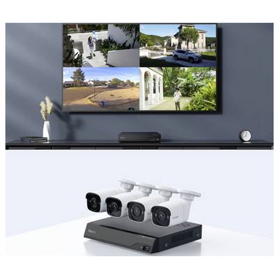 Ein Sicherheitssystem-Setup mit vier Überwachungskamerafeeds auf einem Fernseher, mit einem DVR und vier Kameras auf einem Regal darunter.