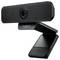 Schwarze Logitech-Webcam mit Clip-Halterung, frontal auf weißem Hintergrund abgebildet.