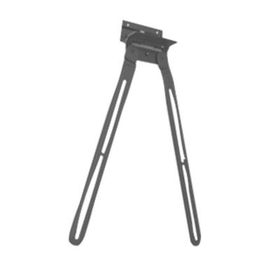 Schwarzes Metall-Dreibeinstativ mit zwei langen Beinen auf weißem Hintergrund.