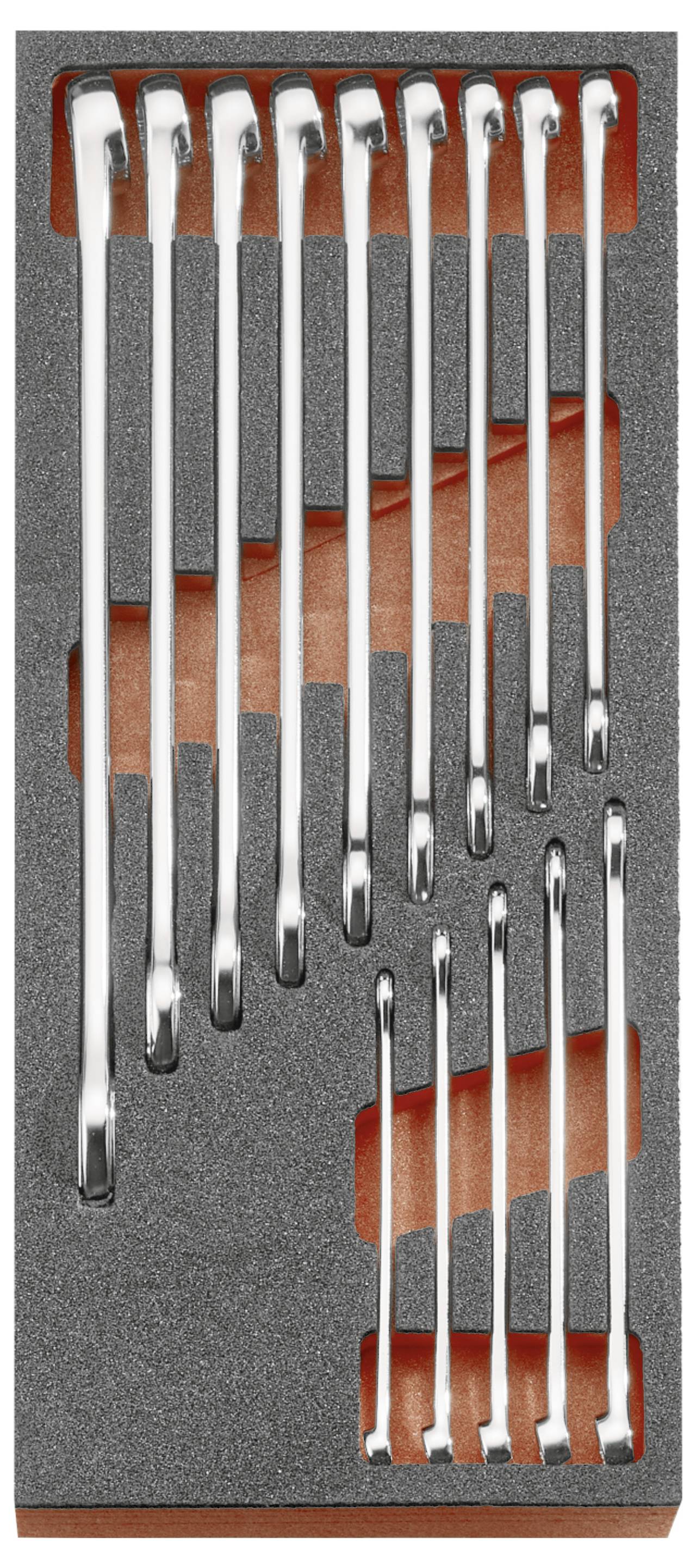 Satz von Metalldateien in unterschiedlichen Längen, angeordnet in einer offenen Schaumstoff-Kasteneinlage.