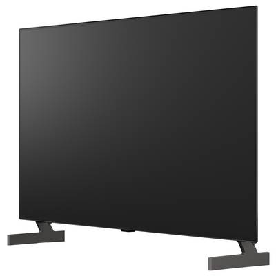 Schwarzer Flachbildfernseher auf weißem Hintergrund, leicht abgewinkelt dargestellt mit angebrachtem Standfuß.