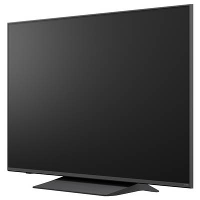 Schwarzer Flachbildfernseher auf einem Ständer, in einer frontalen Produktansicht vor weißem Hintergrund gezeigt.