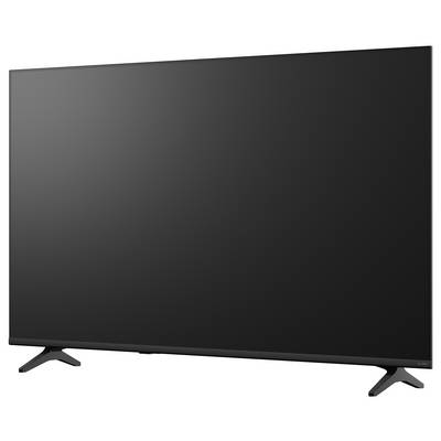 Schwarzer Flachbildfernseher auf zwei schrägen Ständerbeinen, isoliert auf weißem Hintergrund.
