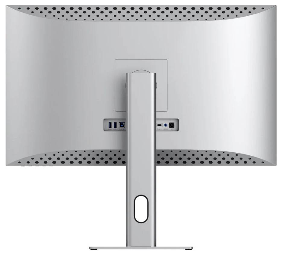Rückansicht eines silbernen All-in-One-Desktop-Monitors mit zentralem Ständer und sichtbaren USB- und Stromanschlüssen auf der Rückseite.