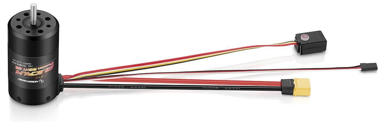 Bürstenloser Elektromotor mit angebrachten roten, schwarzen und gelben Drähten, die zu Steckern auf weißem Hintergrund führen.
