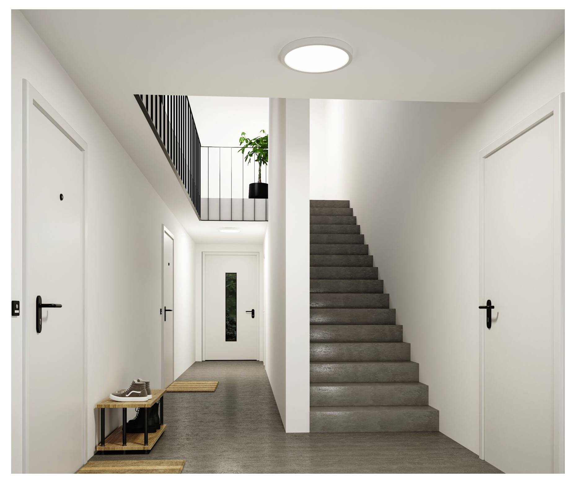 Moderner weißer Flur mit mehreren Türen, Treppe auf der rechten Seite, Oberlicht oben und einer kleinen Bank sowie einer Pflanze am weit entfernten Ende.