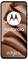 Motorola Edge 50 Neo Smartphone Vorderansicht mit braunem abstraktem Hintergrund und Motorola-Logo auf dem Bildschirm.