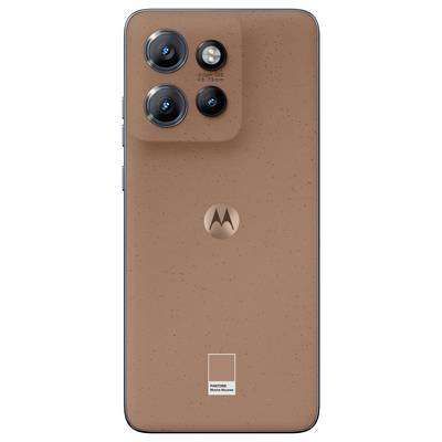 Rückseite eines kupferbraun gefärbten Motorola-Smartphones mit einer quadratischen Kamerawölbung mit drei Objektiven und dem zentriert darunter angebrachten Motorola-Logo.