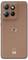 Rückseite eines kupferbraun gefärbten Motorola-Smartphones mit einer quadratischen Kamerawölbung mit drei Objektiven und dem zentriert darunter angebrachten Motorola-Logo.