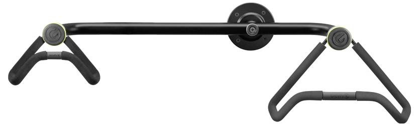 Schwarze Kabelrolle mit zwei angewinkelten Griffgriffen und Befestigungspunkten, verwendet für Latissimus-Zugübungen oder Ruderübungen.