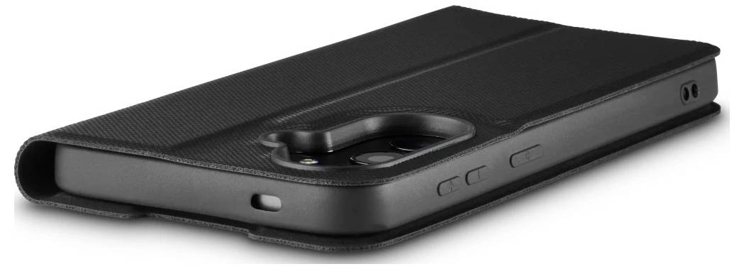 Schwarze Umschlag-Handyhülle oder Brieftaschen-Stil Schutzhülle, geschlossen in Schrägansicht dargestellt, mit Kameraausschnitt und Seitentasten-Öffnungen.