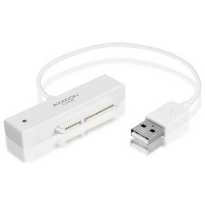 Nahaufnahme einer Computererweiterungskarte mit Metallhalterung, USB-Anschlüssen, Kondensatoren und Steckerleiste auf weißem Hintergrund.