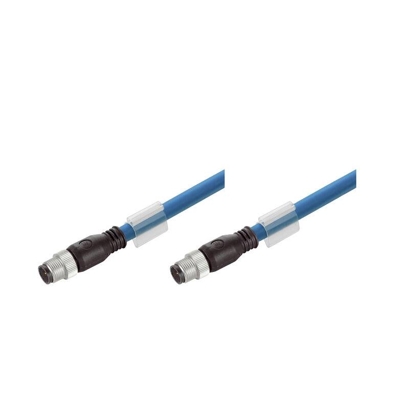Zwei blaue Kabel mit Metallsteckern auf weißem Hintergrund.