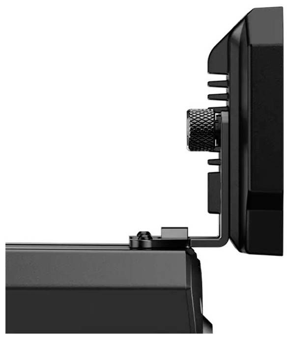 Seitenansicht einer schwarzen verstellbaren Montageklammer, die ein Gerät mit einer größeren rechteckigen Einheit verbindet.