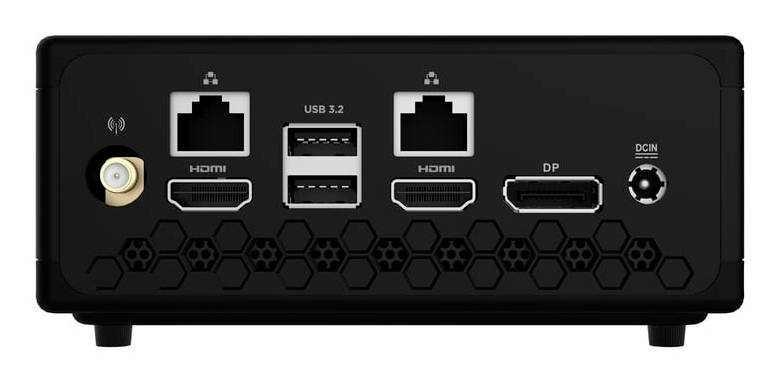 Vorderansicht eines kompakten schwarzen Mini-PCs mit Anschlüssen: Stromversorgungsbuchse, zwei HDMI-Anschlüsse, zwei USB-3.2-Anschlüsse, DisplayPort und Gleichstromeingang.