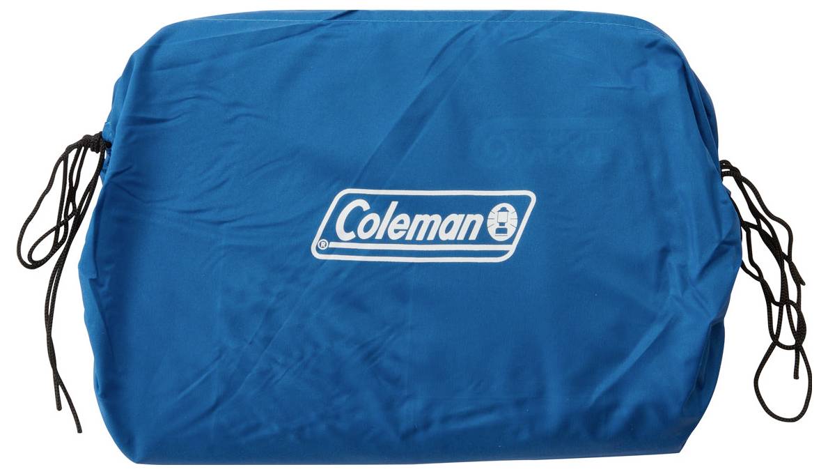 Blauer Coleman-Tragetasche oder -Abdeckung mit Reißverschluss und Kordelzügen auf beiden Seiten, dargestellt auf weißem Hintergrund.