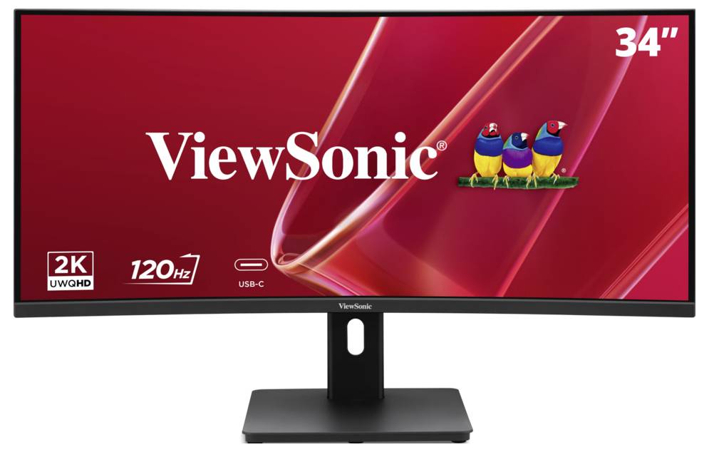ViewSonic 34-Zoll-Ultrawide-Monitor auf einem Ständer, der einen roten Promotionsbildschirm mit den Symbolen „2K UWQHD", „120Hz" und USB-C anzeigt.