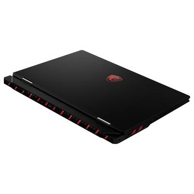 Geschlossener schwarzer MSI Gaming-Laptop mit roten Akzenten, in einer Schrägansicht auf weißem Hintergrund dargestellt.