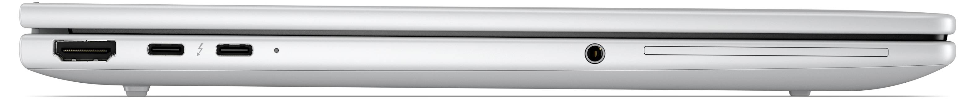 Seitenansicht der linken Kante eines silbernen Laptops, die einen USB-Anschluss, einen HDMI-Anschluss, eine Kopfhörerbuchse und einen schmalen Laufwerk-Schacht zeigt.