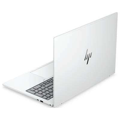 Silberner aufgeklappter HP-Laptop, teilweise geöffnet auf weißem Hintergrund, mit sichtbarer Tastatur und Deckellogo.