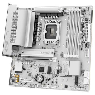 Weiß ASRock Mainboard mit Intel-Sockel, vier RAM-Steckplätze, PCIe-Steckplätze, Kühlkörper und Stromverbinder auf einem einfachen Hintergrund dargestellt.