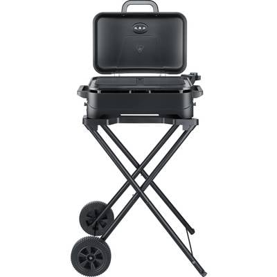 Tragbarer Grill auf einem Klappwagen mit zwei Rädern und geöffnetem Deckel, gezeigt in einer Seitenansicht auf weißem Hintergrund.