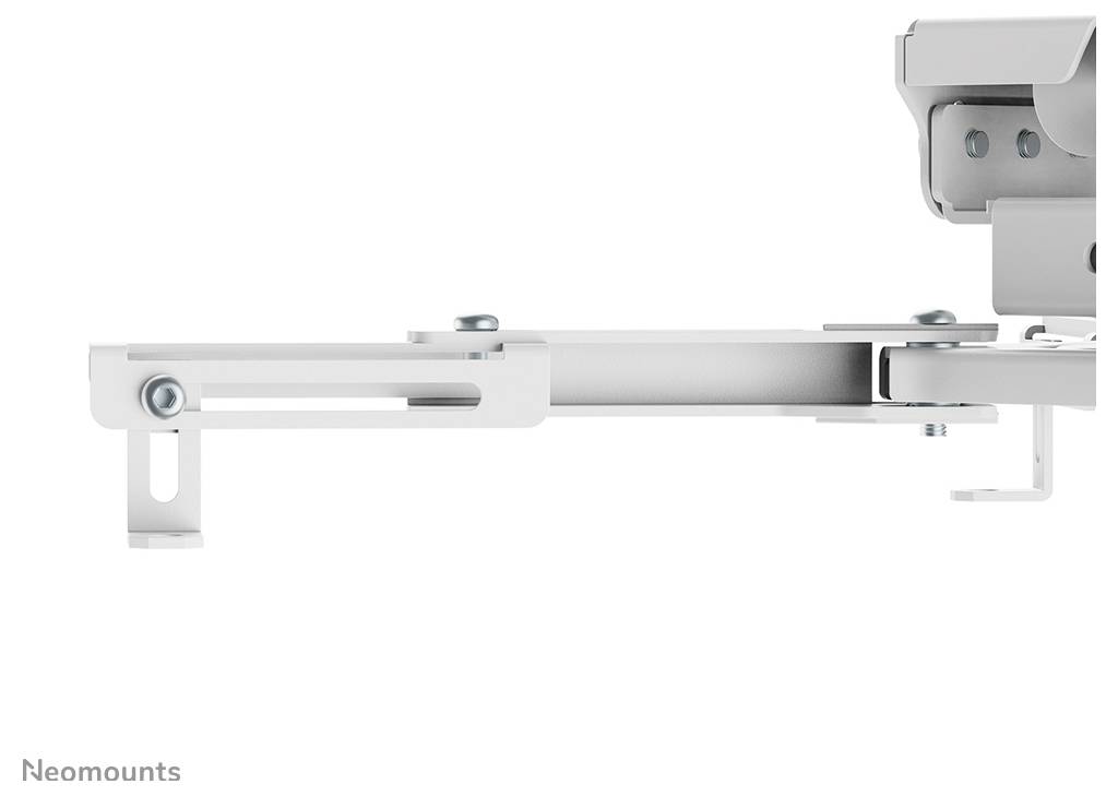 Verstellbare silberfarbene Metallmontageklammer mit Arm auf weißem Hintergrund, mit Schiebegelenken und sichtbarem Neomounts-Logo.