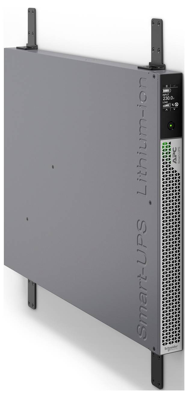 An der Wand montierte graue APC Smart-UPS Lithium-Ionen-Batterie-Backup-Einheit mit vorderer Statusanzeige und Belüftungsgitter